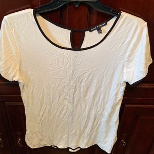 Cable & Gauge Black Trimmed Blouse